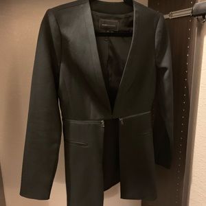 Quarter length sport jacket